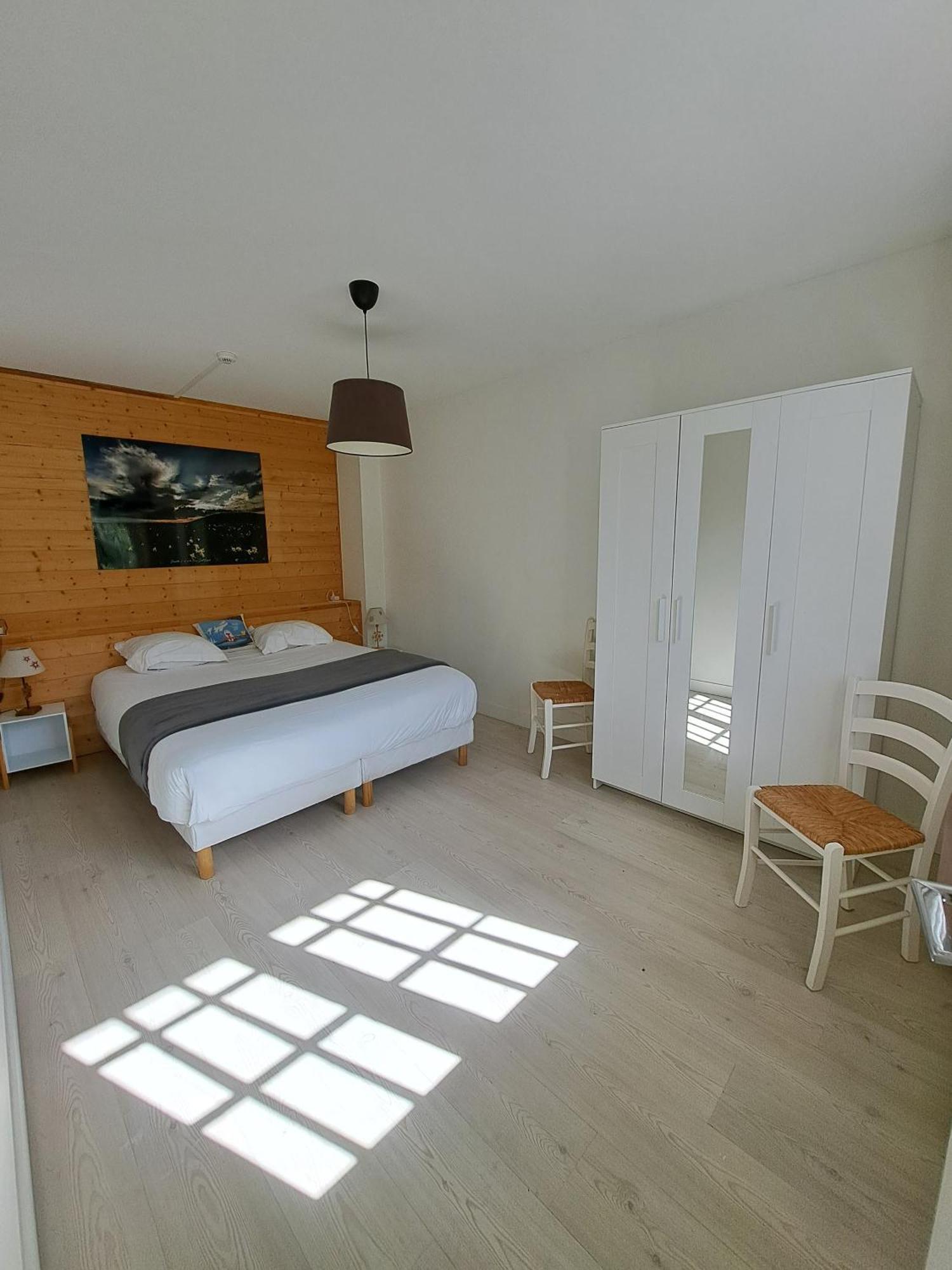 Hotel Les Mouflons Le Mont-Dore Eksteriør bilde